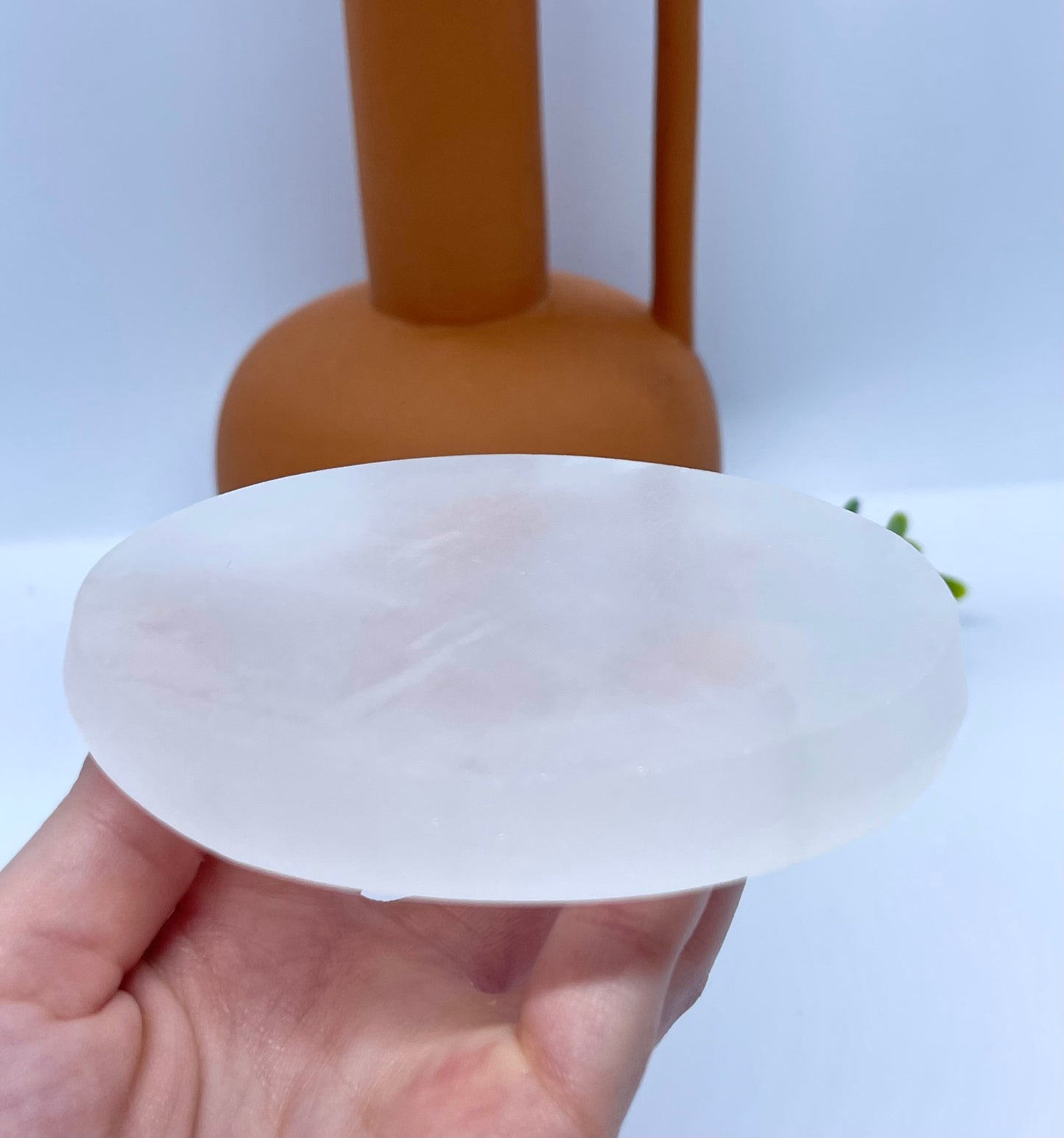 Selenite Round Charging Plate