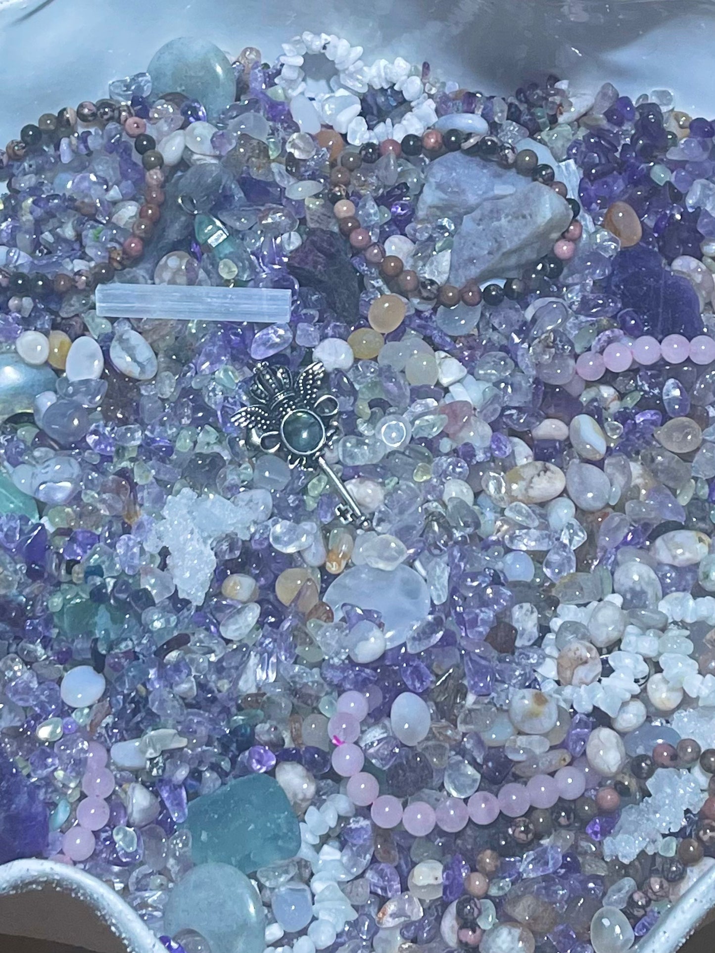 Premium Crystal Confetti Trinket Scoop